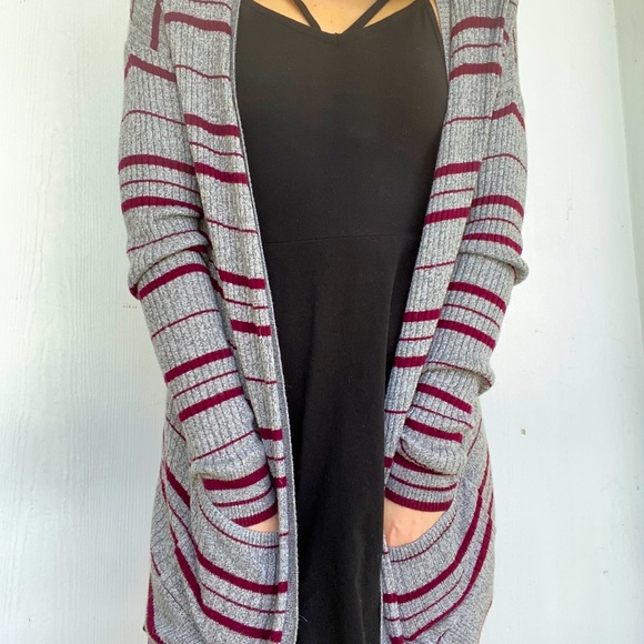 Sweaters - Gray and maroon striped cardigan